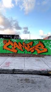 Sprawling collaborative wildstyle production